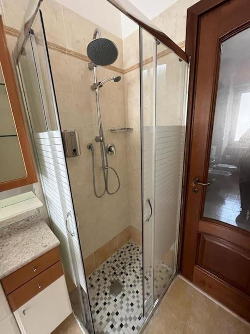 Attico Briccarello -Intero Appartamento- Elegant Suite With Free Wifi Near Inalpi Arena And Sporting Club Torino-Olimpyc Stadium Buitenkant foto