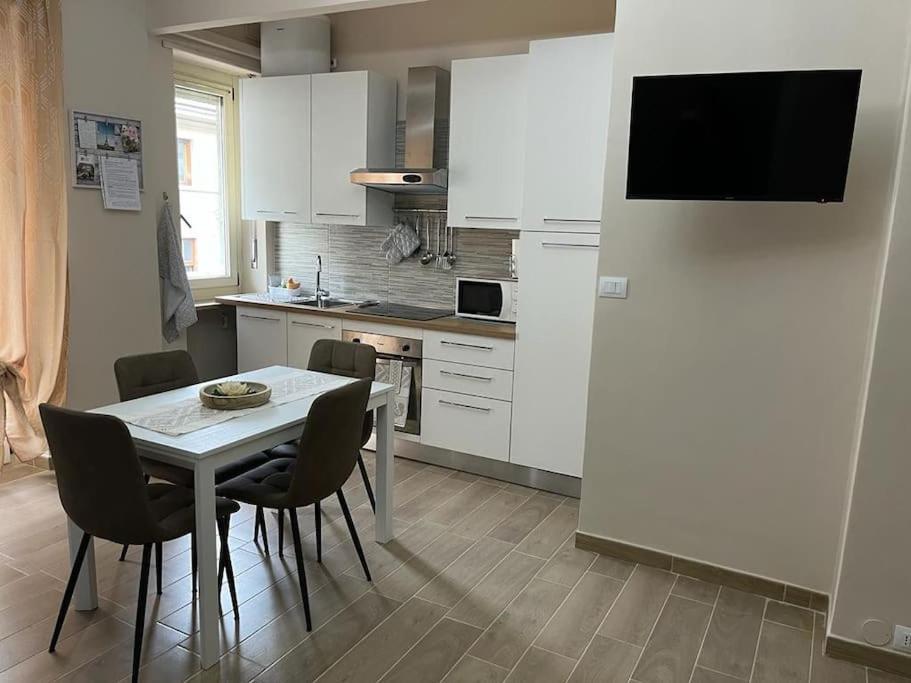 Attico Briccarello -Intero Appartamento- Elegant Suite With Free Wifi Near Inalpi Arena And Sporting Club Torino-Olimpyc Stadium Buitenkant foto