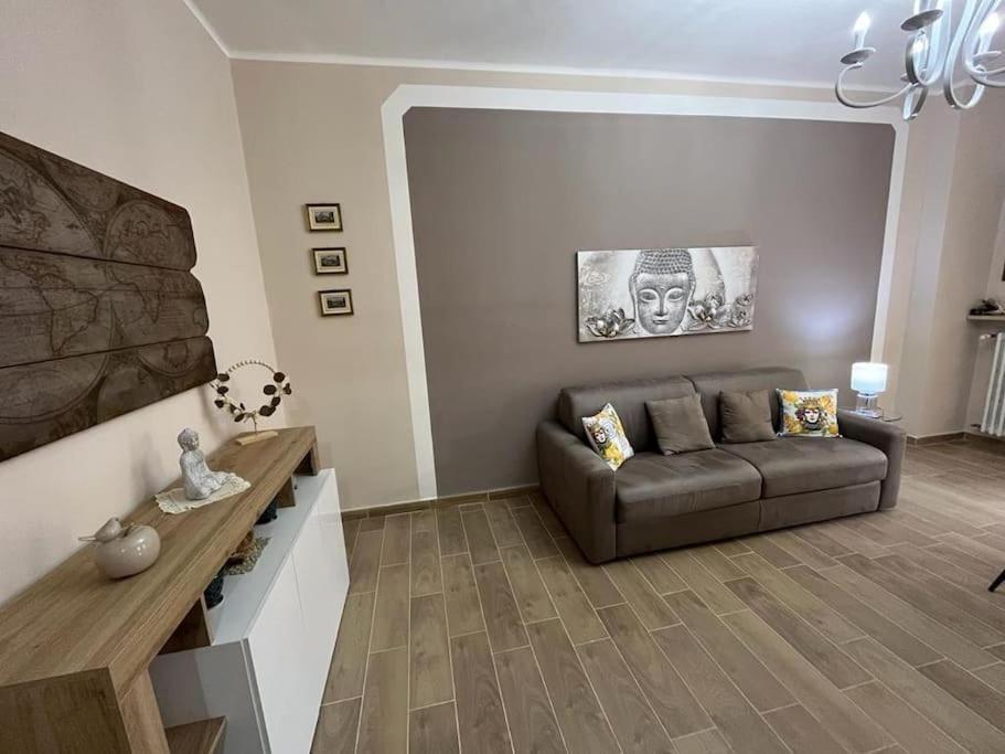Attico Briccarello -Intero Appartamento- Elegant Suite With Free Wifi Near Inalpi Arena And Sporting Club Torino-Olimpyc Stadium Buitenkant foto